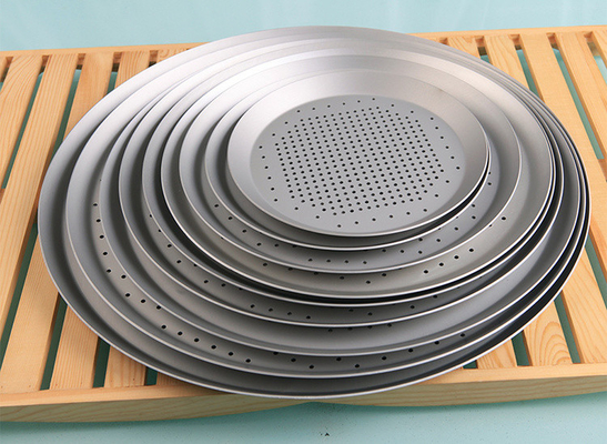 RK Bakeware China Foodservice NSF Hard geanodiseerd aluminium geperforeerde knapperige korst Pizza pannen voor Pizza Hut