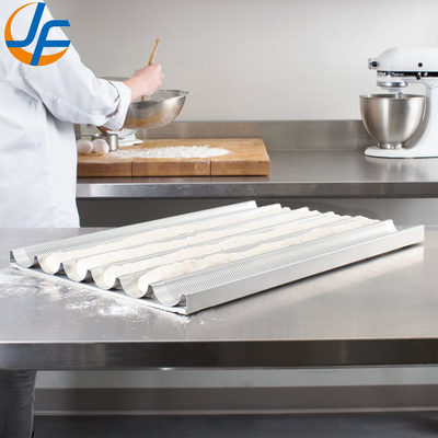 RK Bakeware China Foodservice NSF 5 Loaf Nonstick Aluminium Eurogliss Baguette Baking Tray/ Franse broodpan