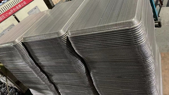 RK Bakeware China Foodservice904692 Foodservice Commercial 16 Gauge Aluminium Volledig geperforeerd plaatpan Volledige grootte