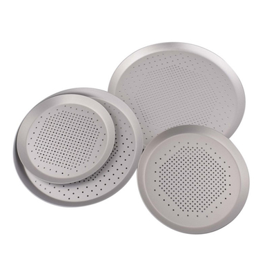 RK Bakeware China-Hard Anode Perforated Thin Crust Pizza Pan voor Pizza hut