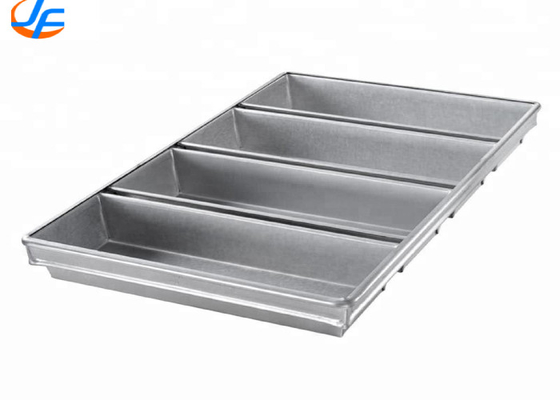 RK Bakeware China-Chicago Metalen 4 riemen Gelast kaneel Pakket Roll Broodpan
