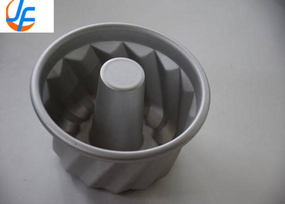 RK Bakeware China Foodservice NSF Glaze Aluminium Fluted Bundt Cake Pan